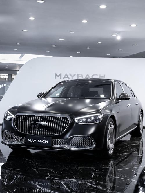 佛山177岚图汽车的售后服务让用户无忧出行，迈巴赫未来的豪华车趋势